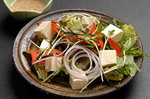 豆腐サラダ